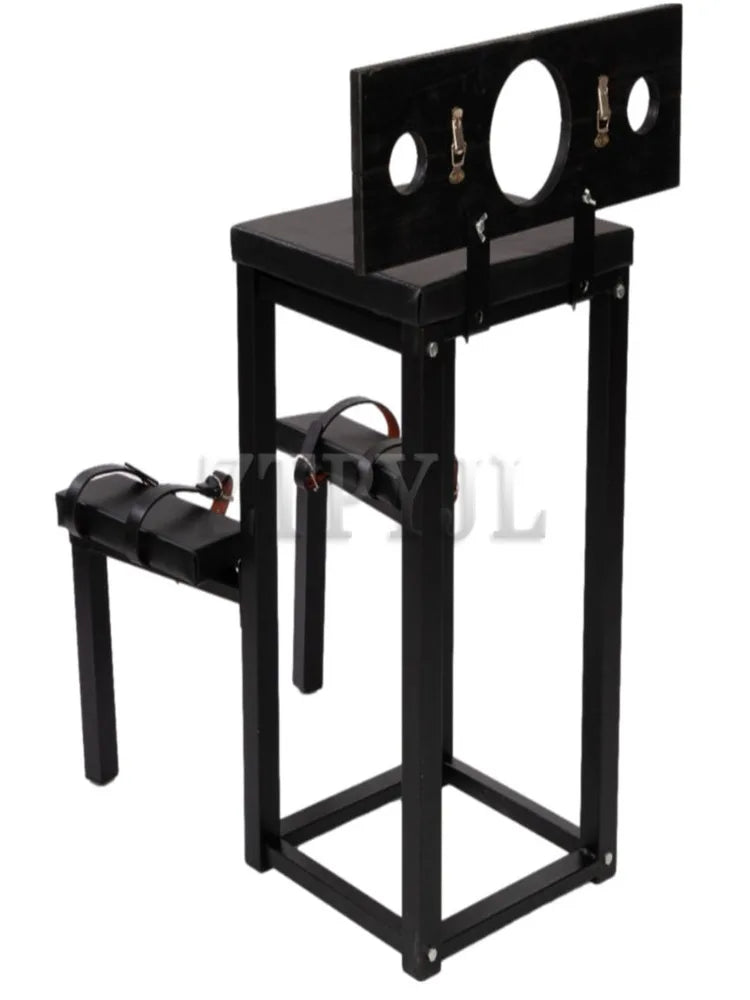 BDSM Bondage Kneeling Bench